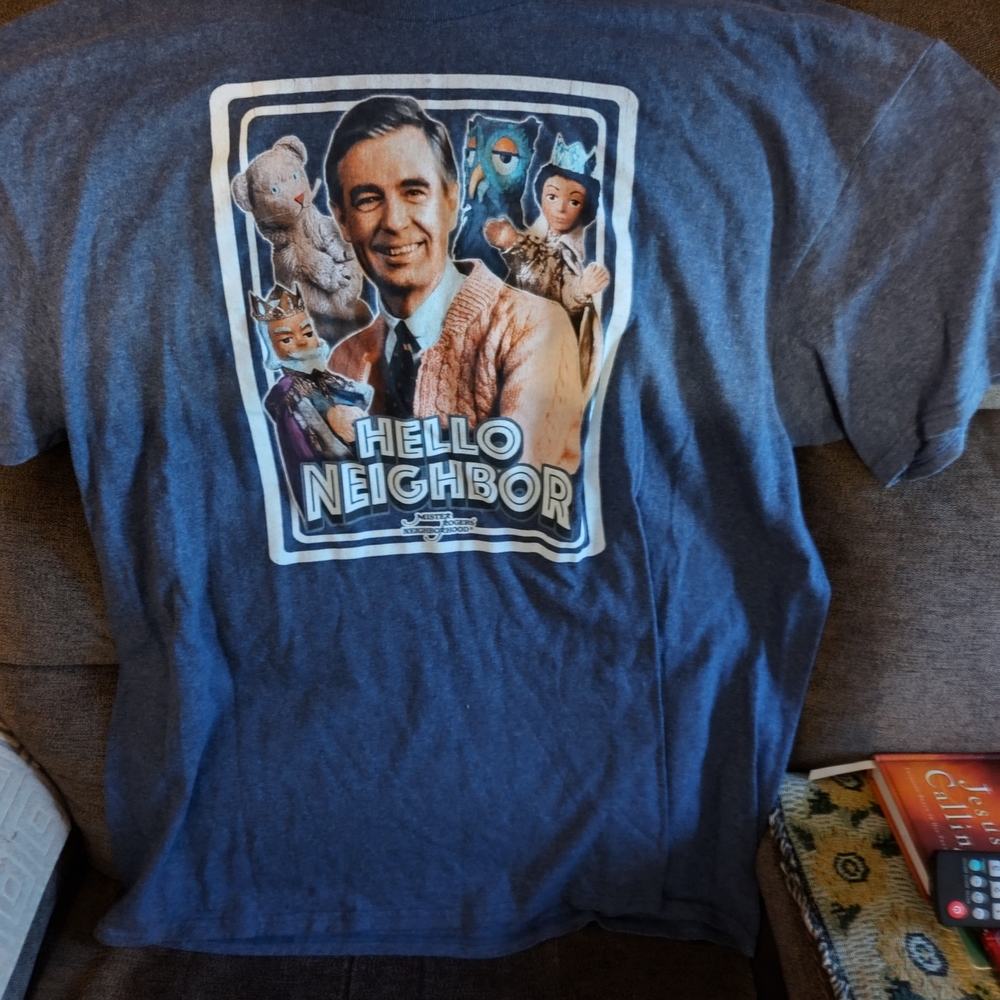 Hello Neighbor Graphic T-Shirt - Picture 3 of 3